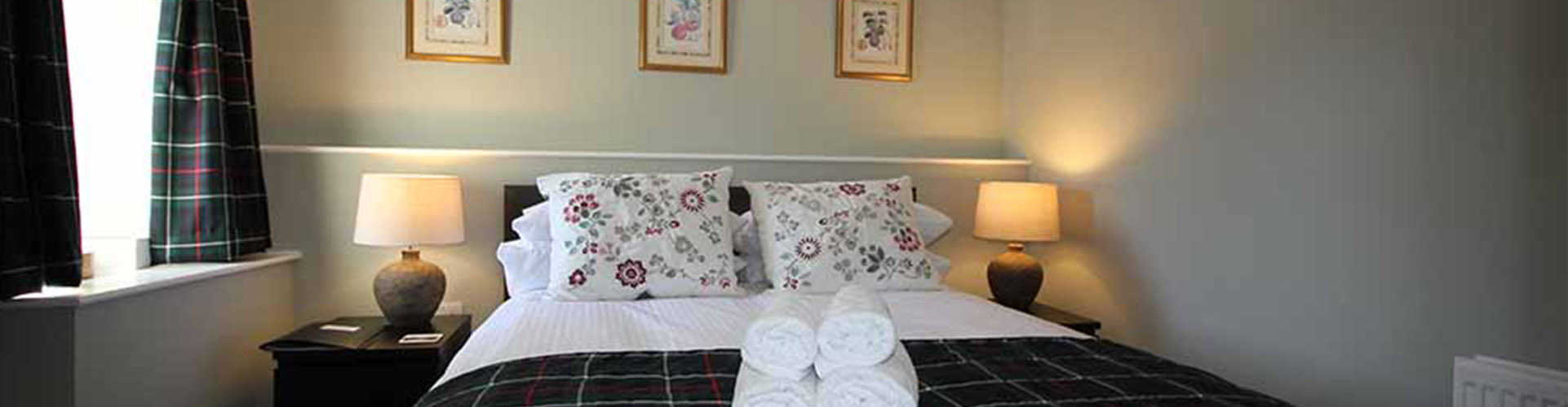 A double bedroom in Tarbert House Bed and Breakfast on Islay