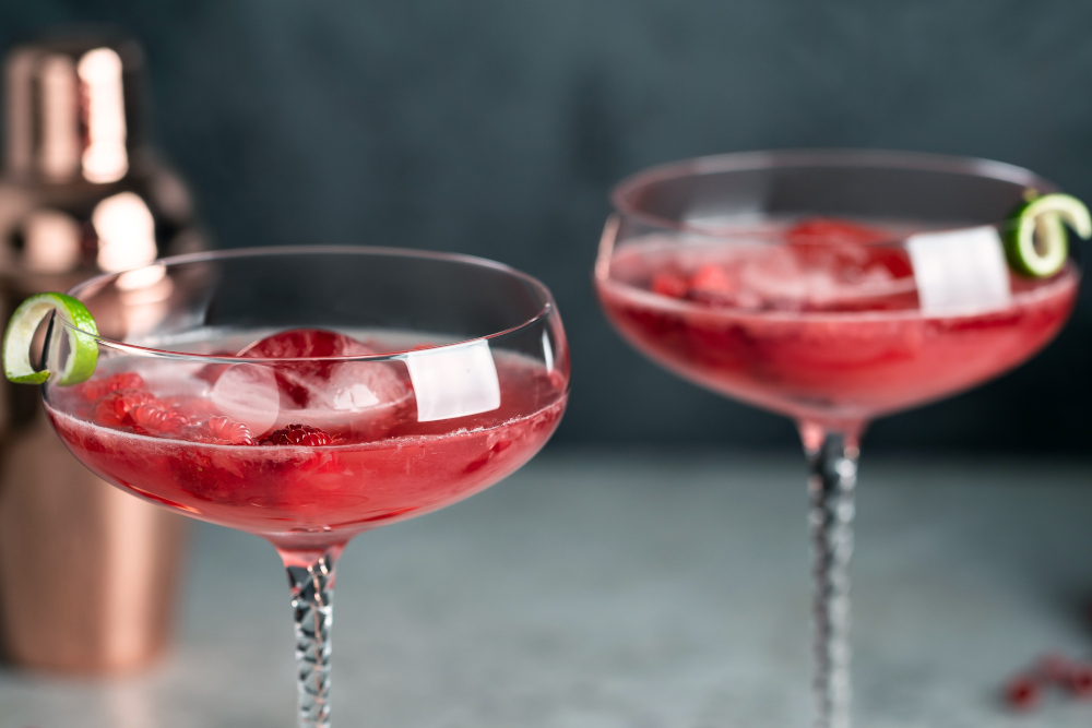 2 red cocktails for Christmas